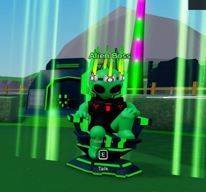 Alien Boss NPC in Storage Hunters Open World